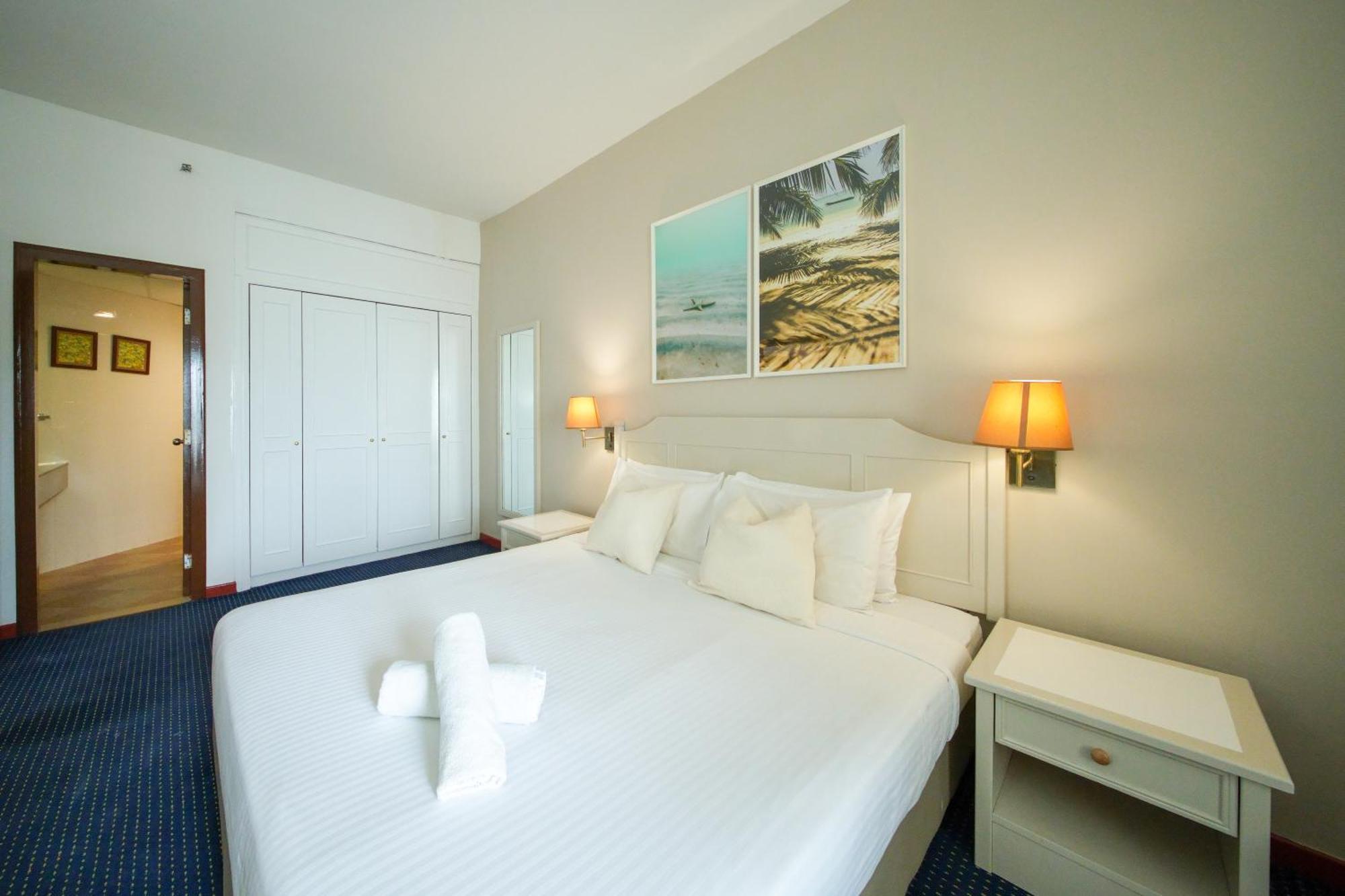 Rainbow Paradise Beach Resort Tanjung Bungah  Exterior photo